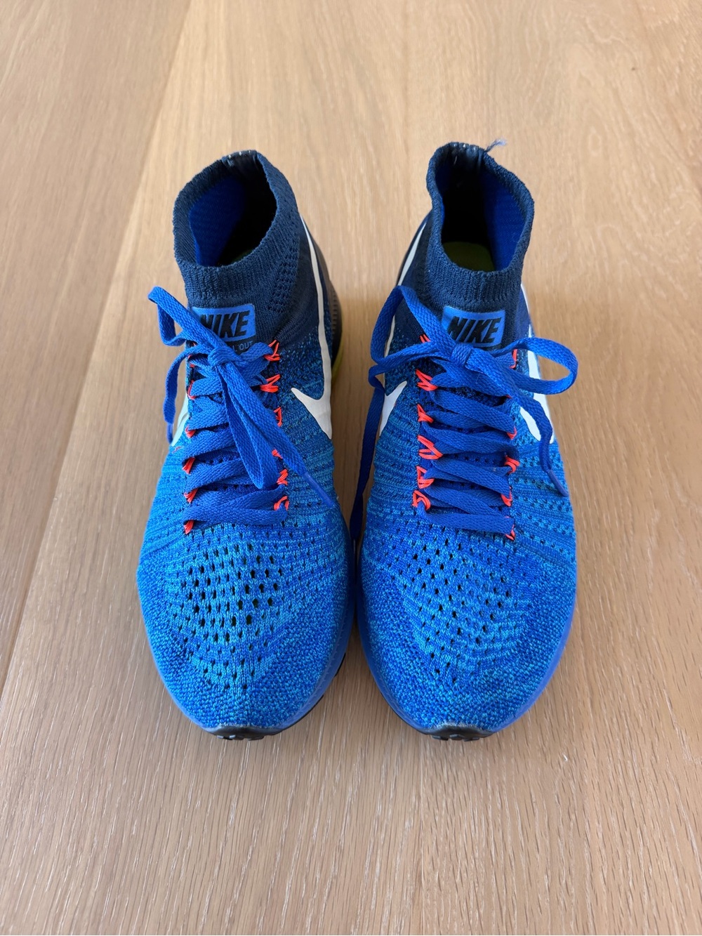 Nike Women’s Blue Flyknit Sneakers